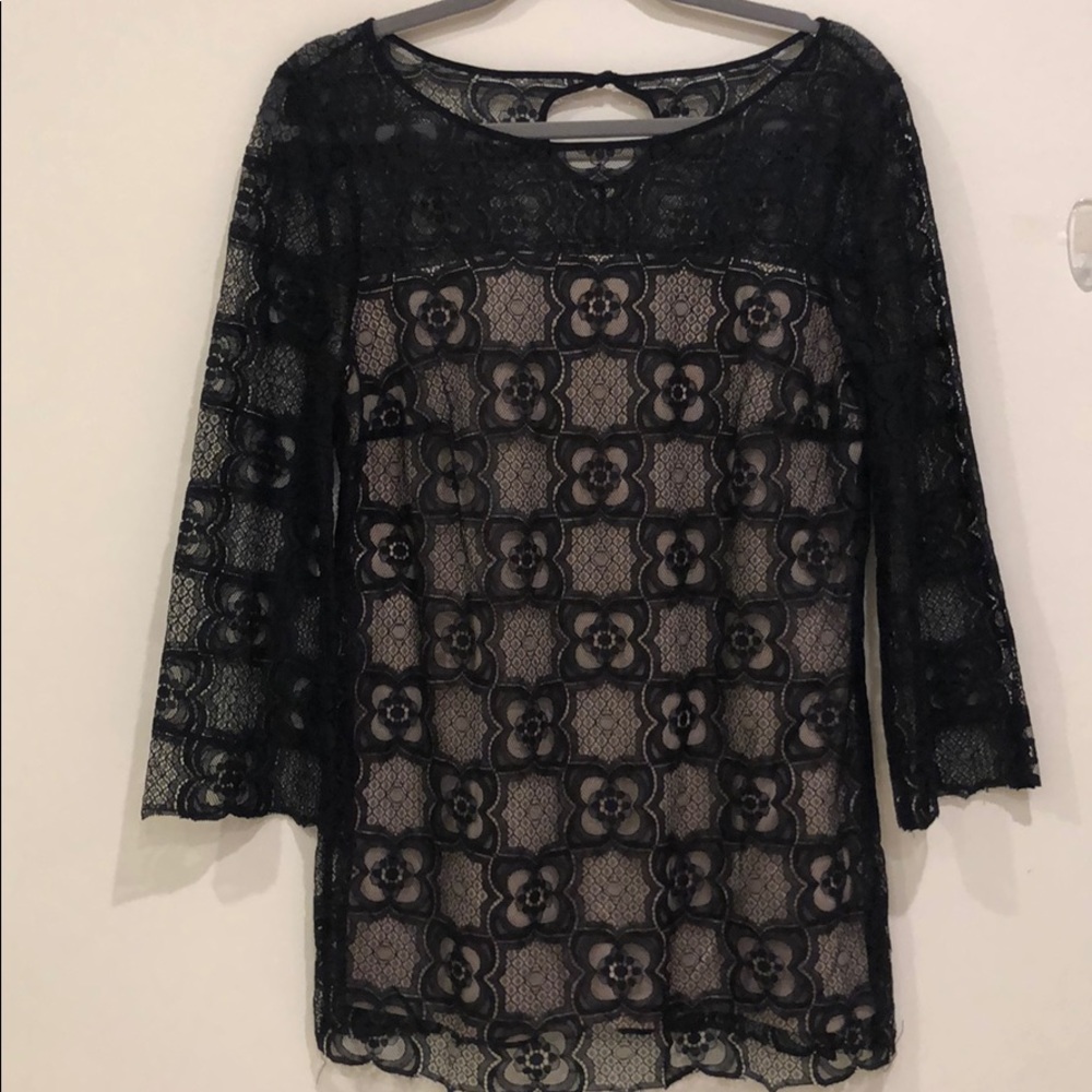Max Studio lacy black top size M